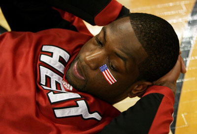 外媒爆料Faker一年工资接近800万美金，约等于GEN全队工资！