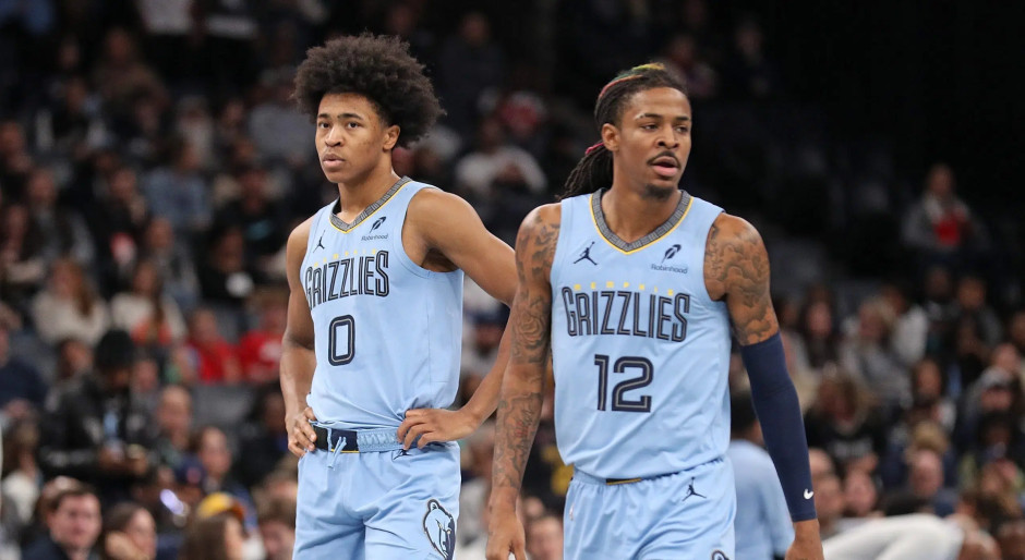 它真的进化了！Kanavi Wei 坚决锁定了她的兄弟，女枪将输出拉到最大，帮助 Top Esports 赢得了第一局